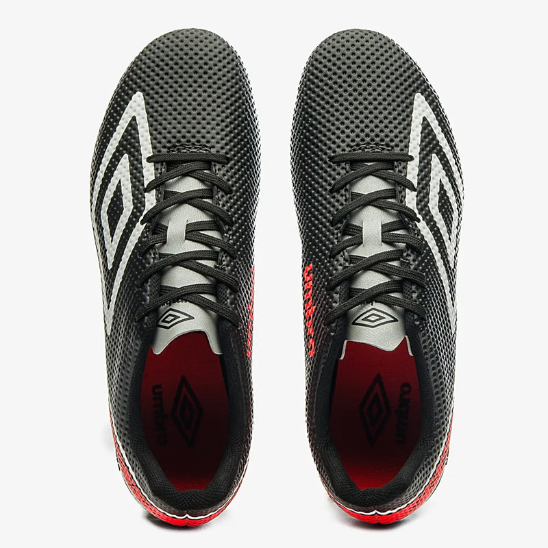 Chuteira Campo Umbro Force