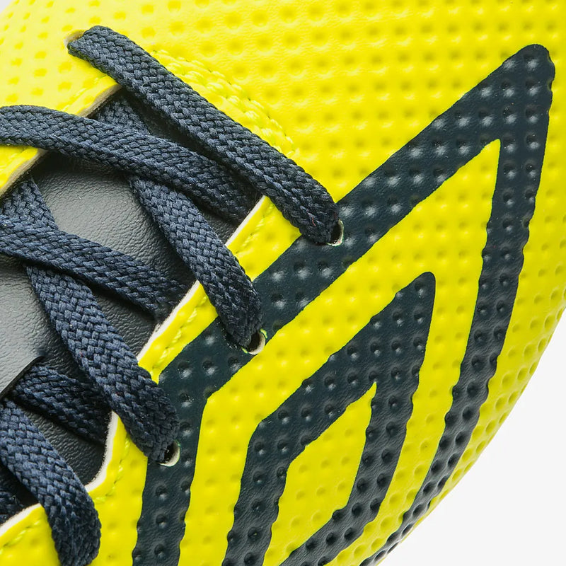 Chuteira Campo Umbro Force
