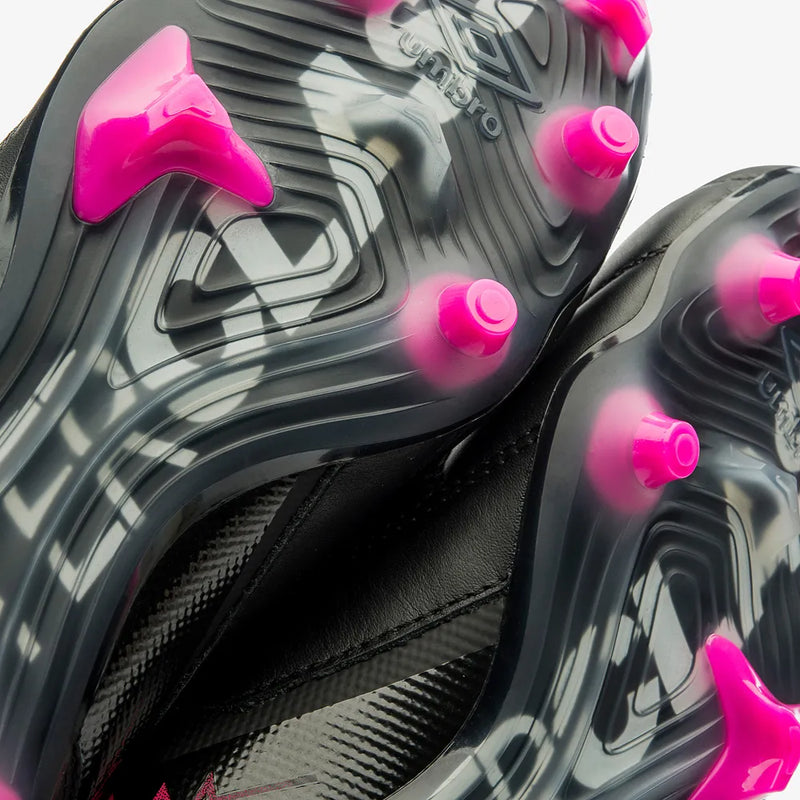 Chuteira Campo Umbro Adamant Master Class Pro